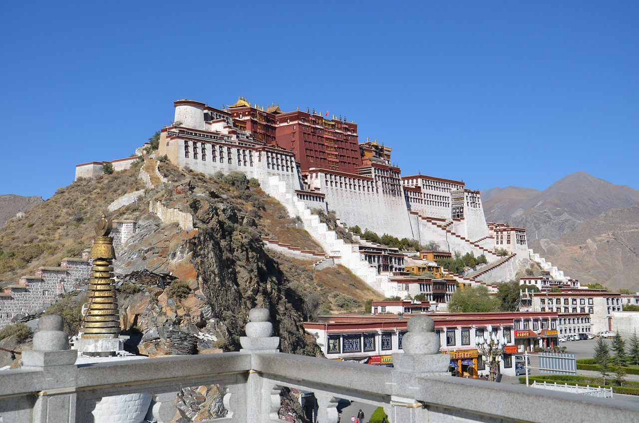 tibet, lhasa, potala palace-895493.jpg