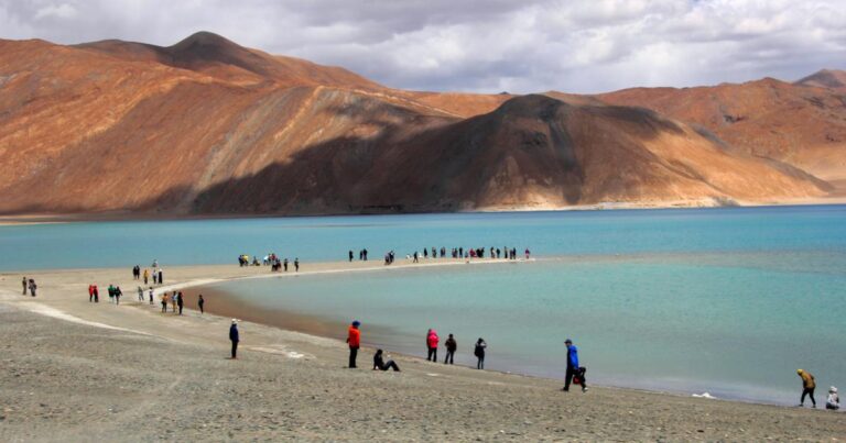 PAngong tso